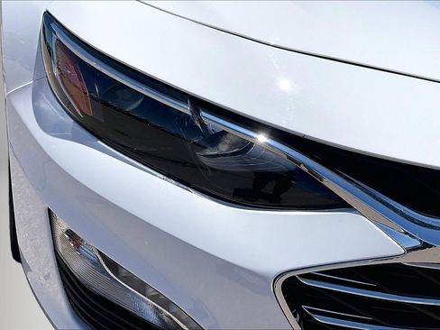 Used 2025 Chevrolet Malibu LT FWD image 31