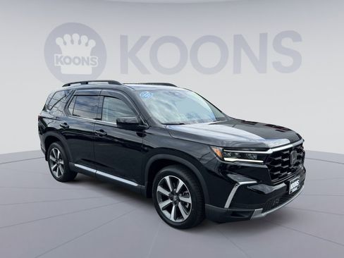 Used 2025 Honda Pilot Elite image 10