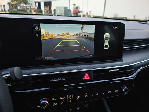 Used 2025 Kia K5 LXS image 29