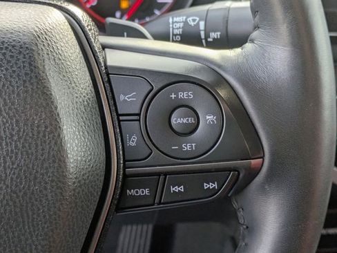 Used 2022 Toyota Camry XSE image 21