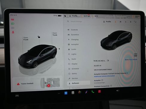 Used 2022 Tesla Model 3 Standard Range image 14