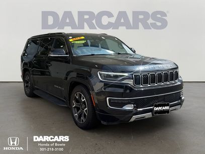Used 2024 Jeep Wagoneer L Series III w/ Flexible Seating Group
