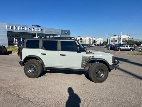 Used 2023 Ford Bronco Everglades AWD/4WD image 3
