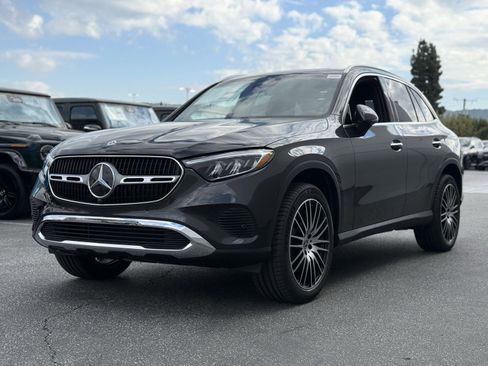 New 2026 Mercedes-Benz GLC 300 image 6