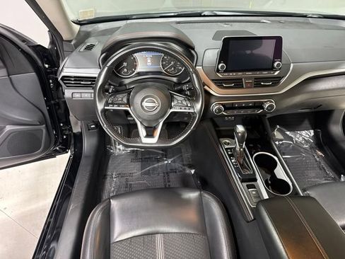 Used 2023 Nissan Altima 2.5 SR AWD/4WD image 15