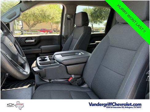 Used 2025 Chevrolet Silverado 2500 W/T w/ WT/CX Safety Package AWD/4WD image 21