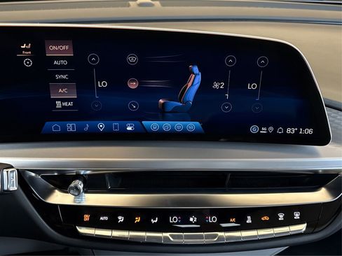 New 2026 Cadillac Lyriq Luxury image 26