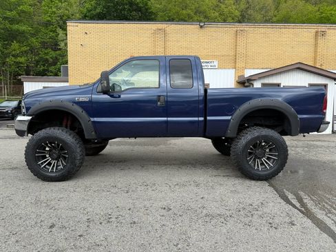 Used 2001 Ford F250 4x4 SuperCab Super Duty image 2