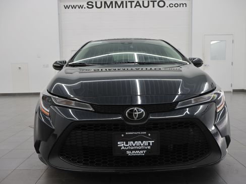 Used 2021 Toyota Corolla LE FWD image 19