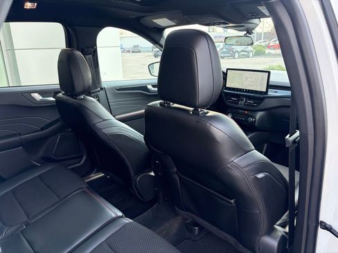 Used 2024 Ford Escape ST-Line w/ Tech Pack #1 image 23