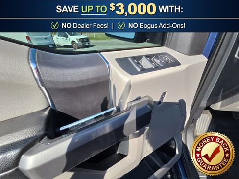 Used 2015 Ford F150 XLT AWD/4WD image 17