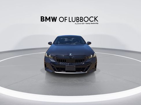 Used 2024 BMW 540i xDrive w/ Executive Package AWD/4WD image 3