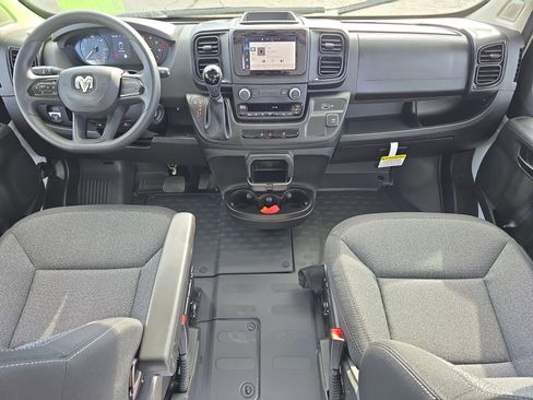 Used 2025 RAM ProMaster 2500 image 9