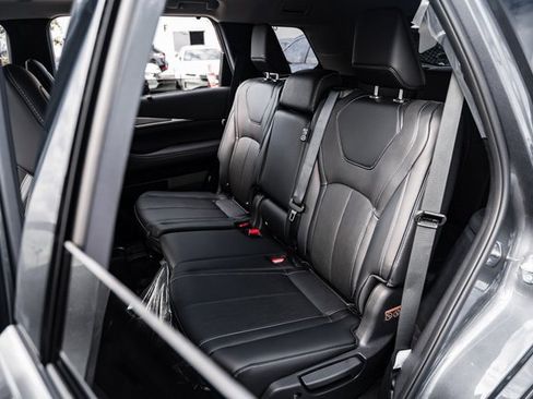 New 2026 INFINITI QX60 Luxe w/ Cargo Package image 13
