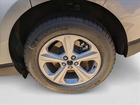 New 2024 Ford Edge SE image 10