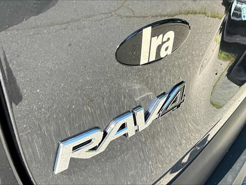 Used 2025 Toyota RAV4 XLE w/ Convenience Package AWD/4WD image 15