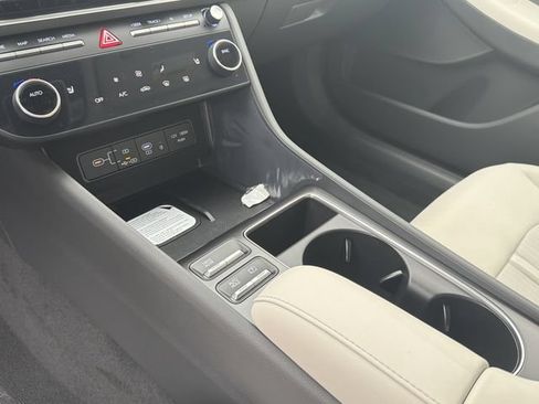 New 2026 Hyundai Sonata SEL FWD image 33