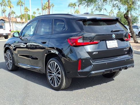 Used 2023 BMW X1 xDrive28i w/ M Sport Package image 5