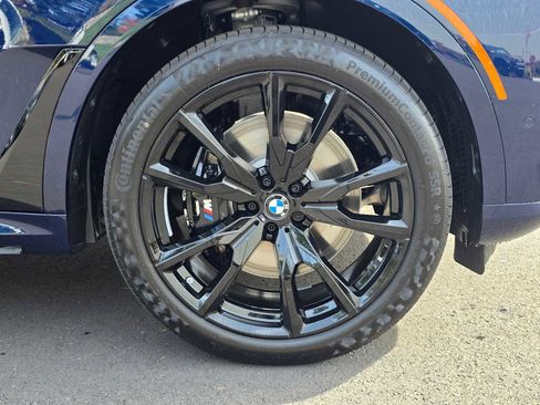 New 2026 BMW X7 M60i image 9