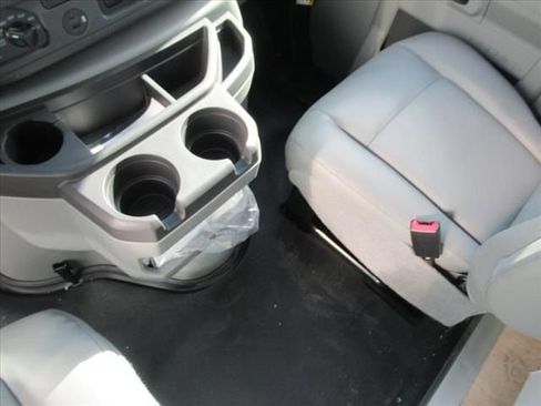 New 2024 Ford E-450 and Econoline 450 Super Duty w/ Power Windows & Locks Group image 18