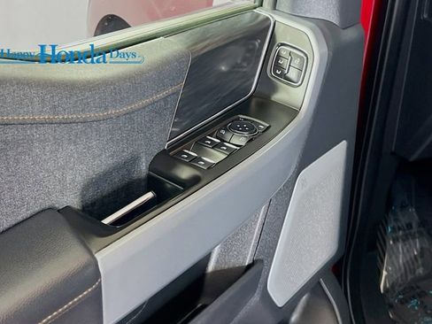 Used 2024 Ford F150 Lariat w/ Equipment Group 502A High image 15