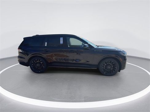 New 2026 Lincoln Aviator Reserve image 5