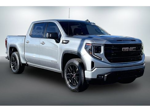 Used 2025 GMC Sierra 1500 Elevation AWD/4WD image 3