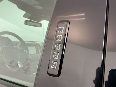 Used 2020 Ford F150 Lariat w/ Equipment Group 502A Luxury image 11