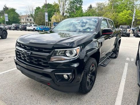 Used 2021 Chevrolet Colorado LT w/ Redline Special Edition AWD/4WD image 2