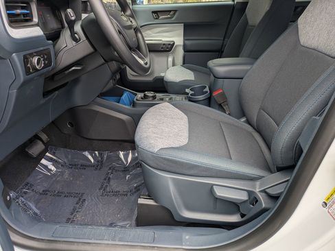 New 2026 Ford Maverick XLT image 11