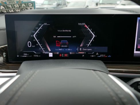 Used 2025 BMW X5 xDrive40i w/ Premium Package image 15