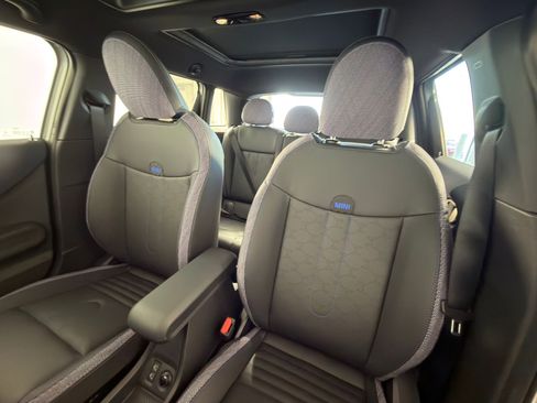 New 2026 MINI Cooper S image 27