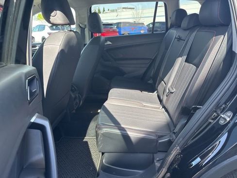 Used 2024 Volkswagen Tiguan Wolfsburg Edition image 34