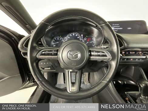 Used 2022 MAZDA MAZDA3 s image 42
