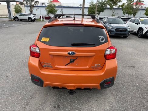 Used 2014 Subaru Crosstrek 2.0i Premium AWD/4WD image 6