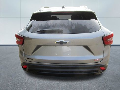 New 2026 Chevrolet Trax RS w/ Driver Confidence Package FWD image 9