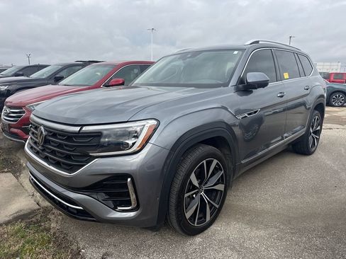 Used 2024 Volkswagen Atlas SEL Premium R-Line image 1