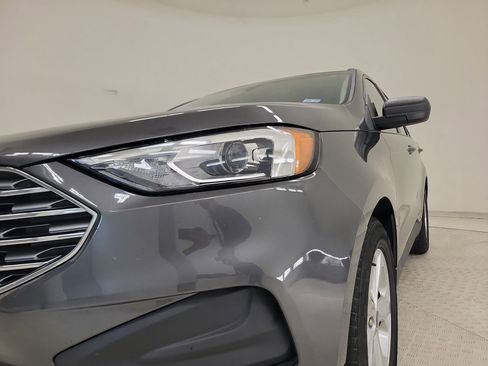 Used 2020 Ford Edge SE FWD image 9