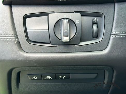 Used 2018 BMW M3 RWD image 10