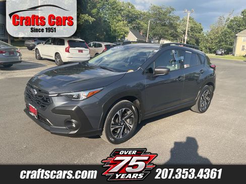 Used 2024 Subaru Crosstrek 2.0i Premium AWD/4WD image 1