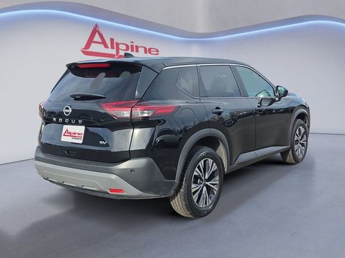 Used 2023 Nissan Rogue SV FWD image 5