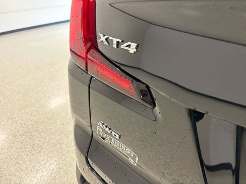 Used 2023 Cadillac XT4 Luxury w/ Driver Awareness Package image 11