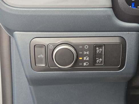 New 2026 Ford Maverick XL image 21