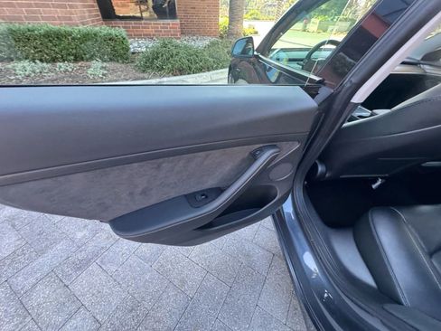 Used 2023 Tesla Model 3 Long Range image 32