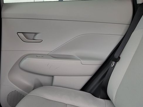 Certified 2024 Hyundai Kona SE AWD/4WD image 15