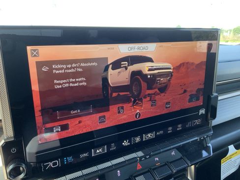 New 2025 GMC Hummer EV 3X AWD/4WD image 57