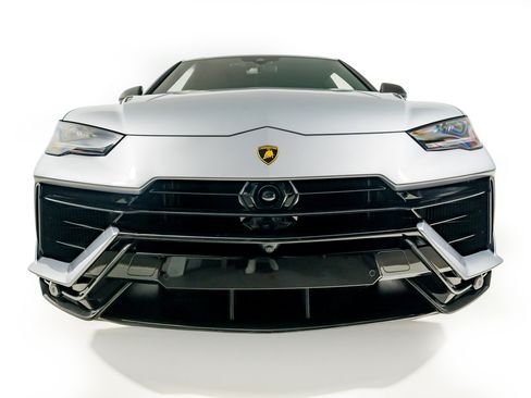 Used 2024 Lamborghini Urus Performante AWD/4WD image 6