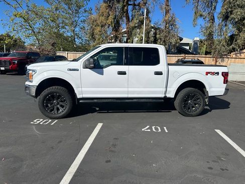 Used 2018 Ford F150 XLT w/ Equipment Group 301A Mid image 4