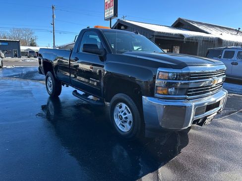 Used 2018 Chevrolet Silverado 2500 LT image 4