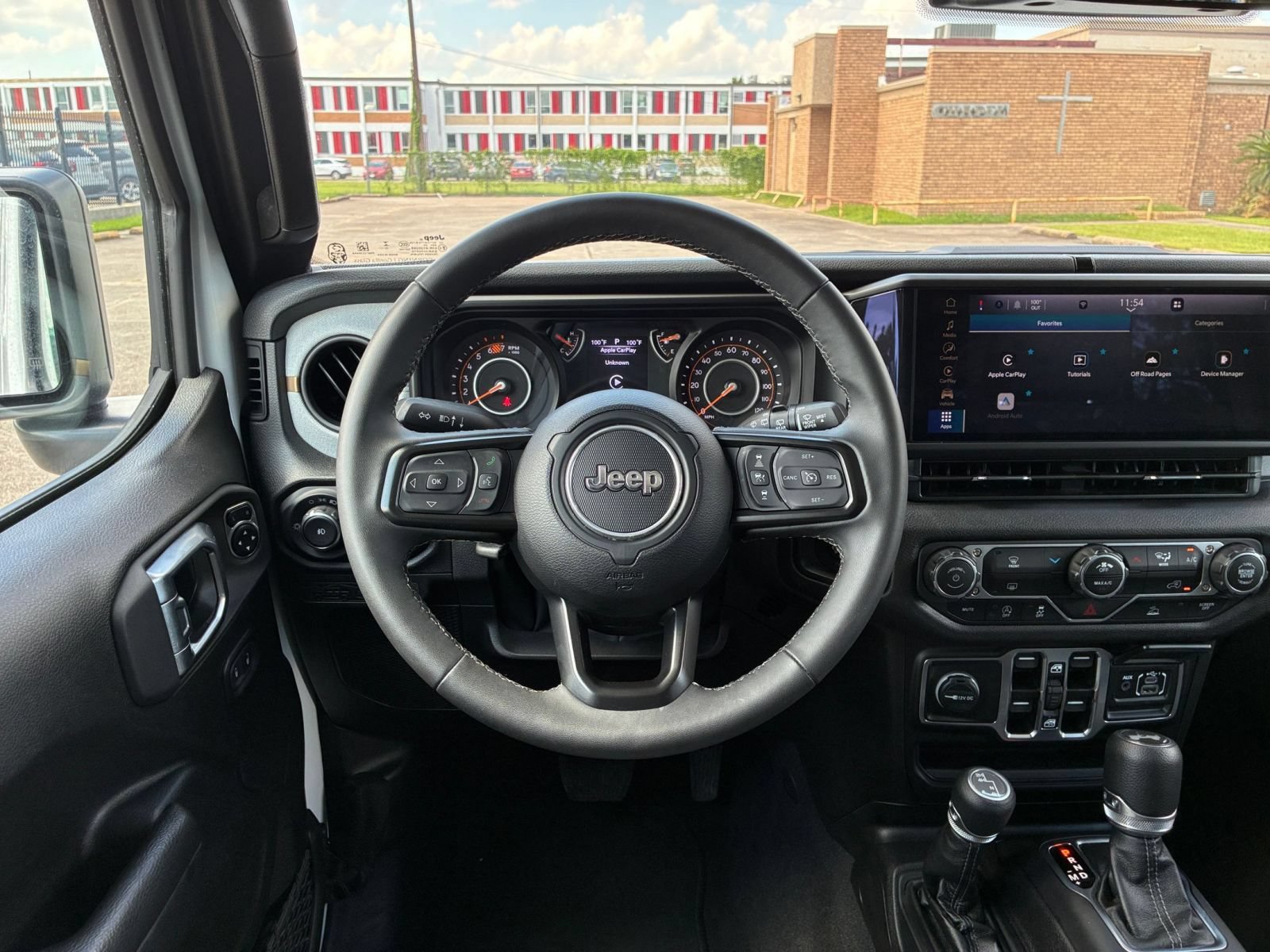 Used 2025 Jeep Wrangler Unlimited Sport AWD/4WD image 31
